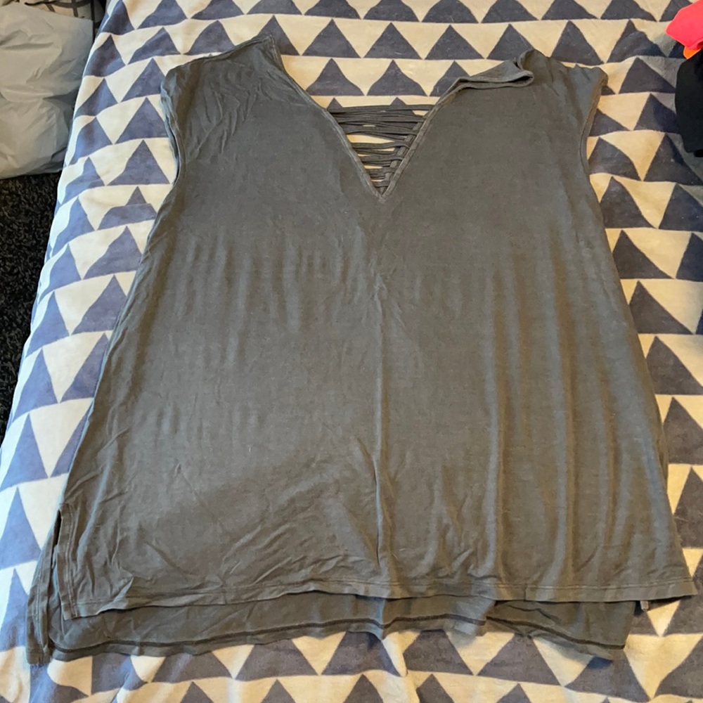 American Eagle Soft & Sexy V-Neck Bar Shirt